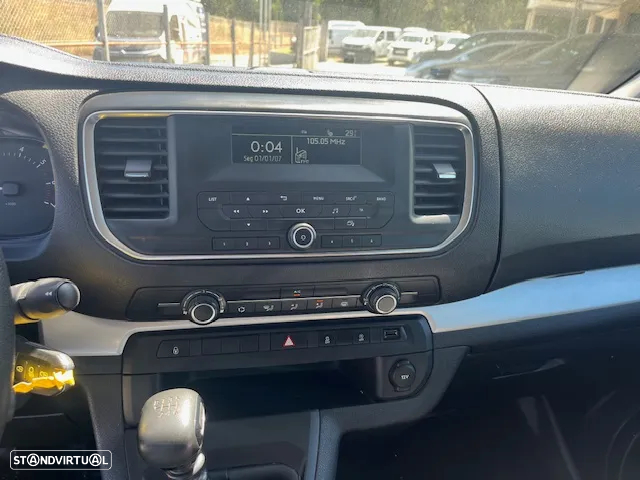Opel VIVARO 120cv 6LUG. - 10
