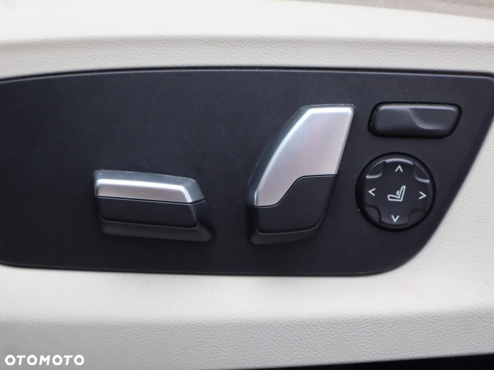 BMW Seria 5 - 17