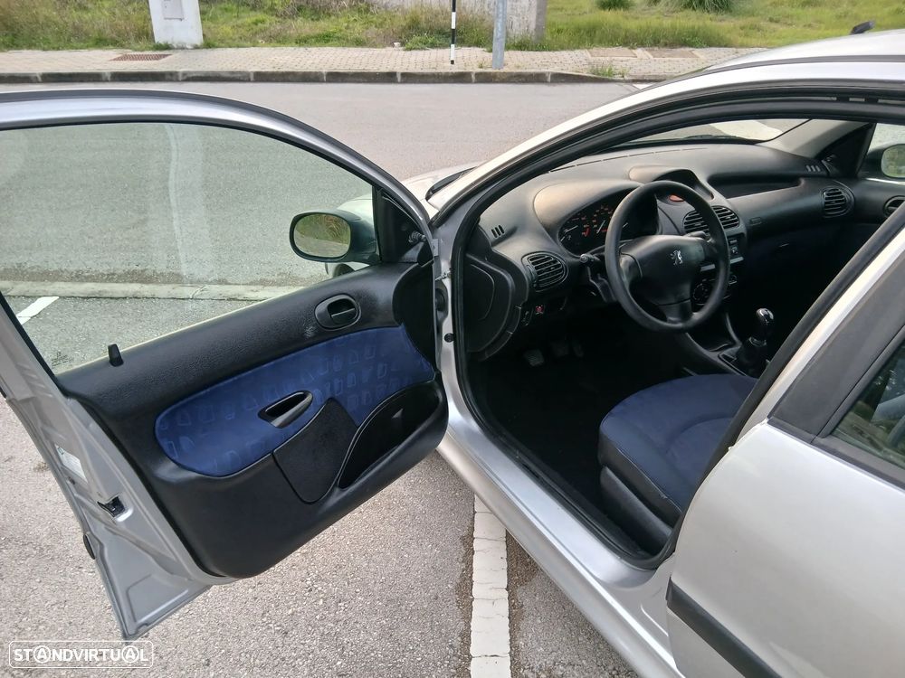 Peugeot 206 - 9