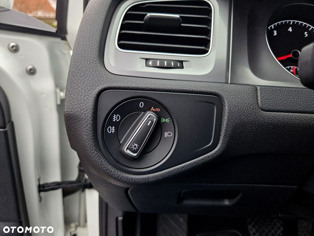 Volkswagen Golf 1.4 TSI (BlueMotion Technology) DSG Comfortline - 15