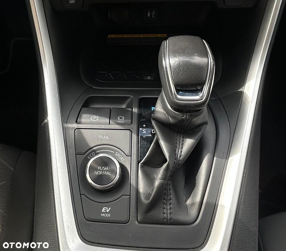 Toyota RAV4 2.5 Hybrid Comfort 4x4 - 6