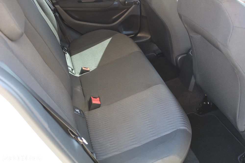 Peugeot 308 - 24