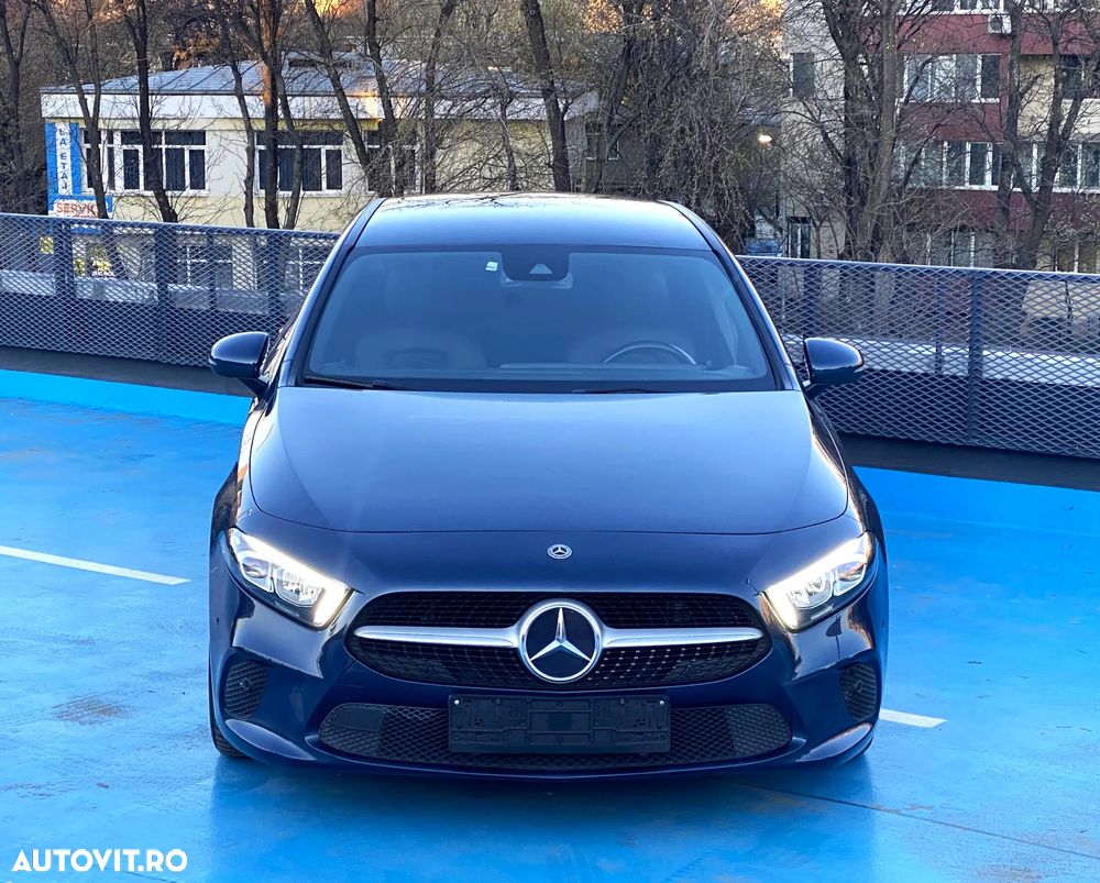 Mercedes-Benz A 180 d 8G-DCT Edition 2021 - 24