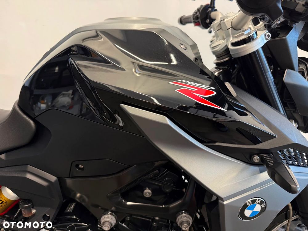 BMW F - 34