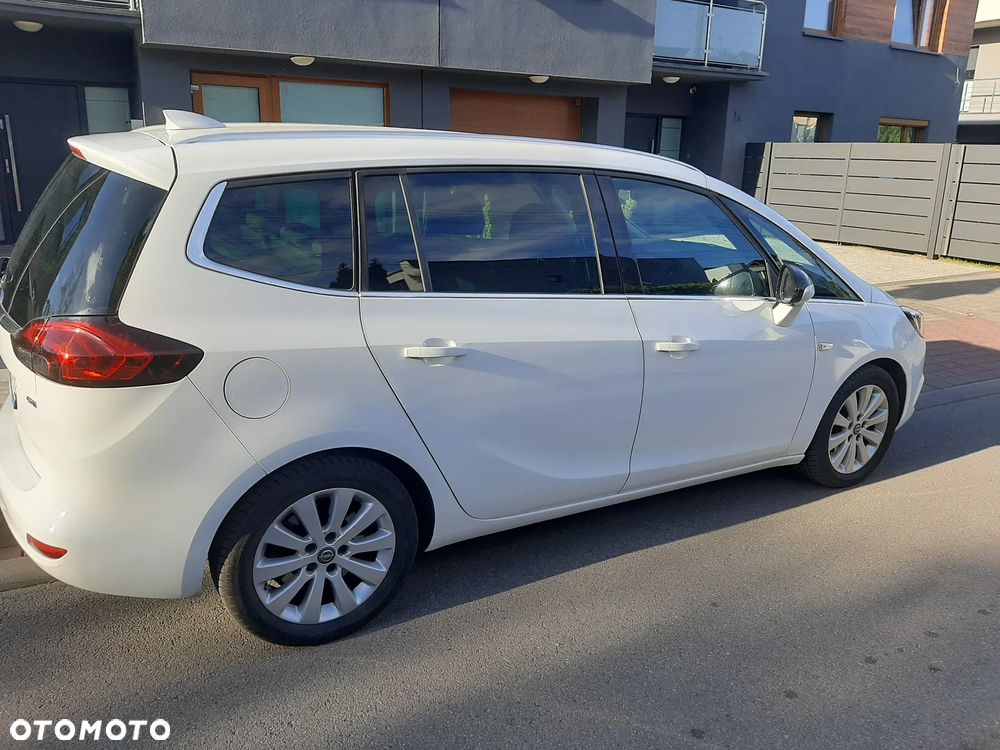 Opel Zafira 2.0 CDTI Cosmo EcoFLEX S&S - 2