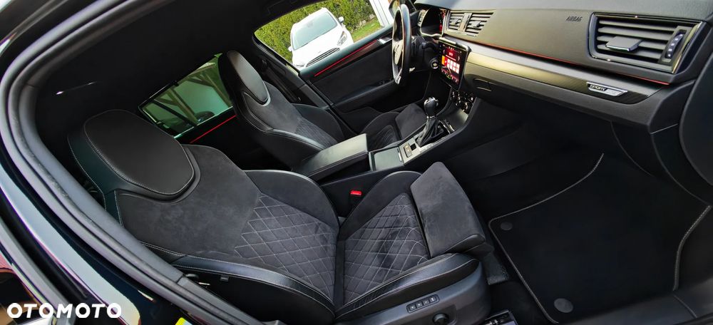 Skoda Superb 1.4 TSI DSG Sportline - 18