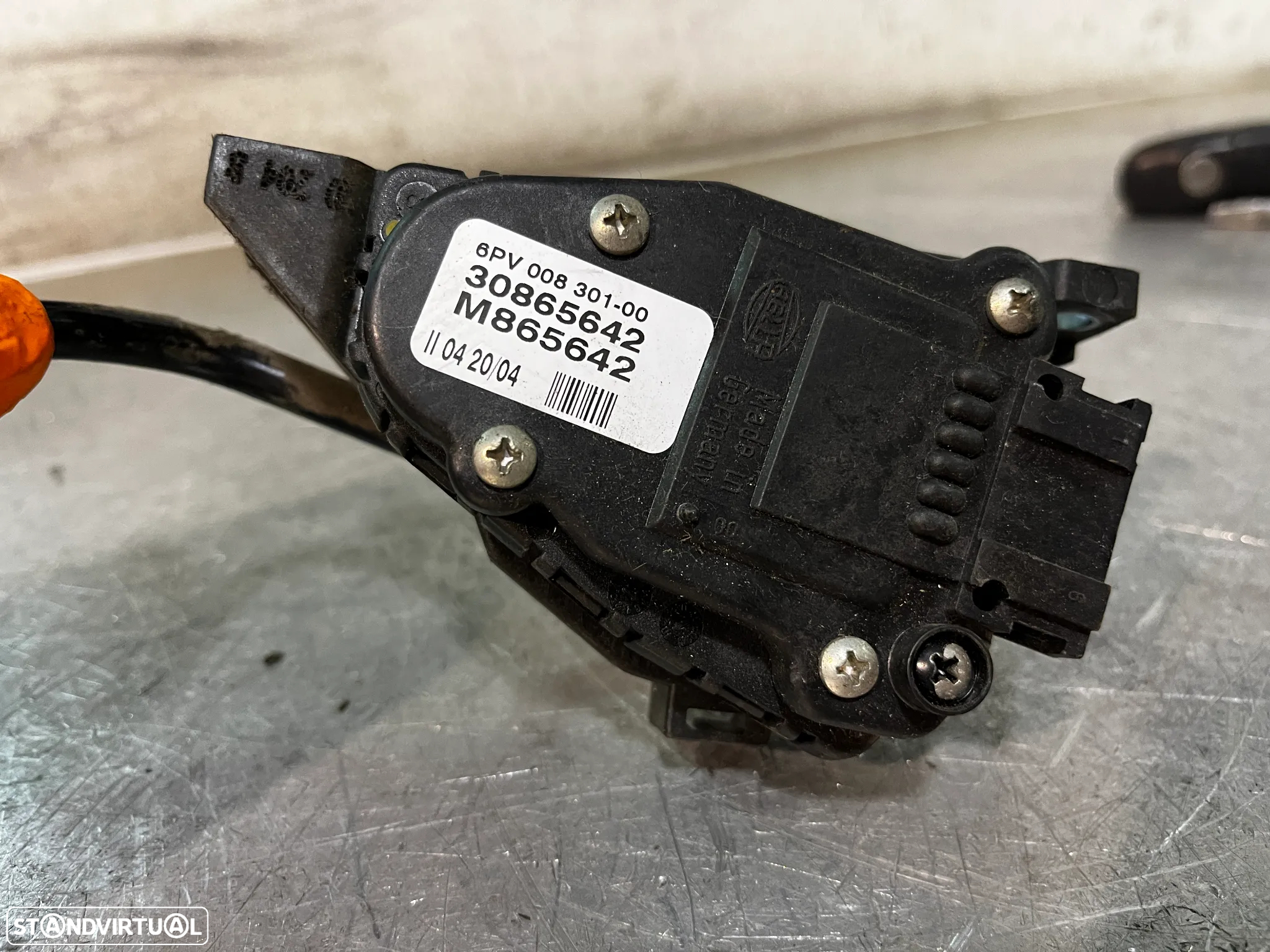 PEDAL ACELERADOR / POTENCIOMETRO MITSUBISHI SPACE STAR 1.9DID / VOLVO V40 30865642 M865642 - 2