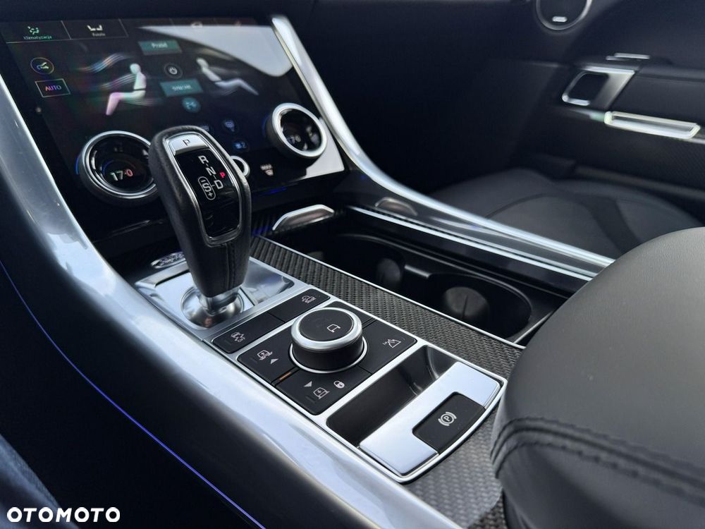 Land Rover Range Rover Sport - 27