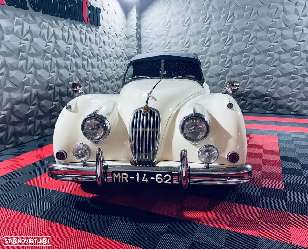 Jaguar XK140 - 8