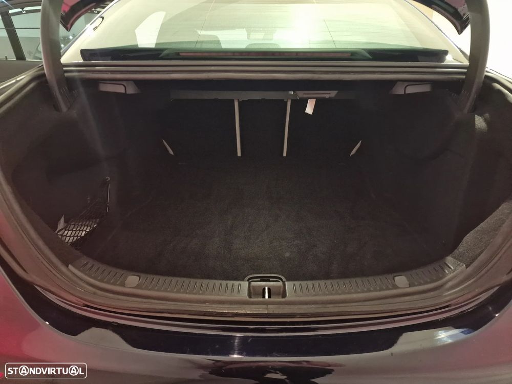 Mercedes-Benz E 43 AMG 4Matic 9G-TRONIC - 59