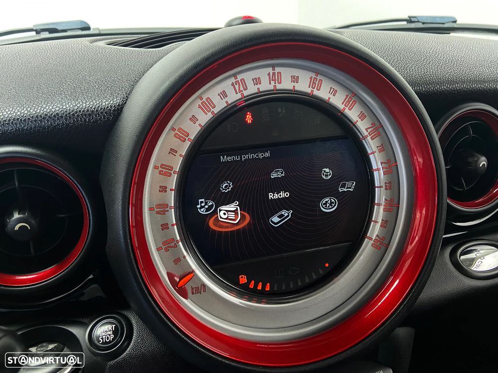 MINI Clubman One D - 17