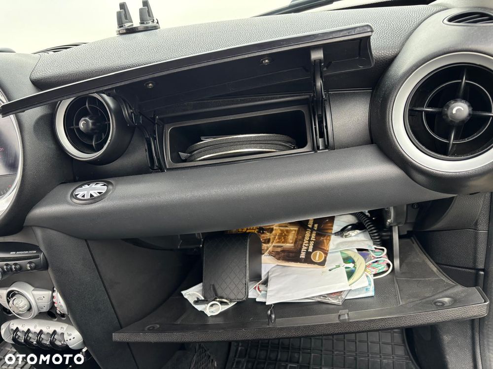 MINI Cooper Standard - 17