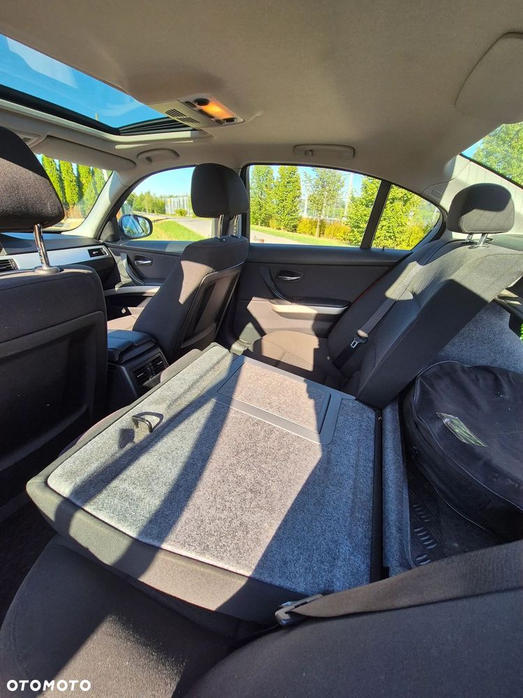 BMW Seria 3 320d - 16