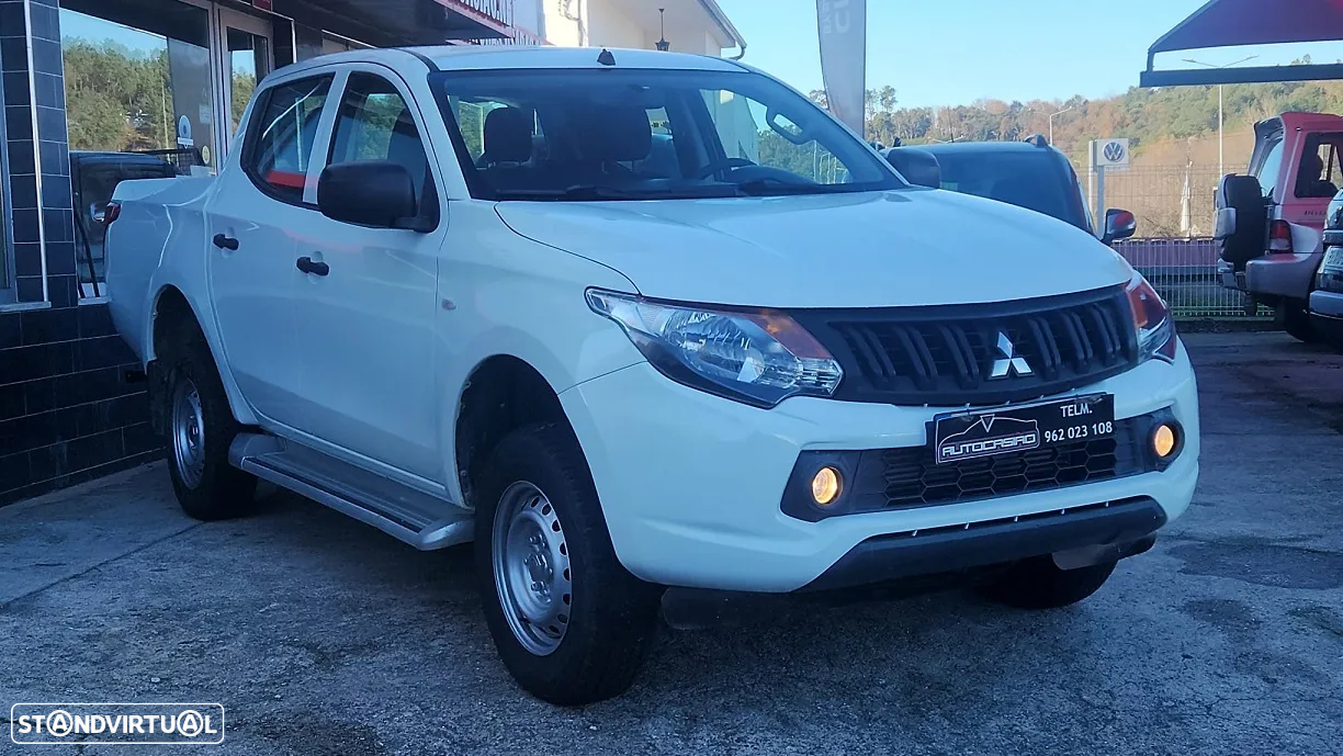 Mitsubishi L200 2.4 DI-D CD Invite 2WD - 3