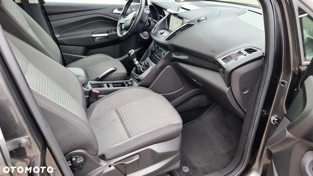 Ford C-MAX 2.0 TDCi Start-Stop-System Titanium - 12