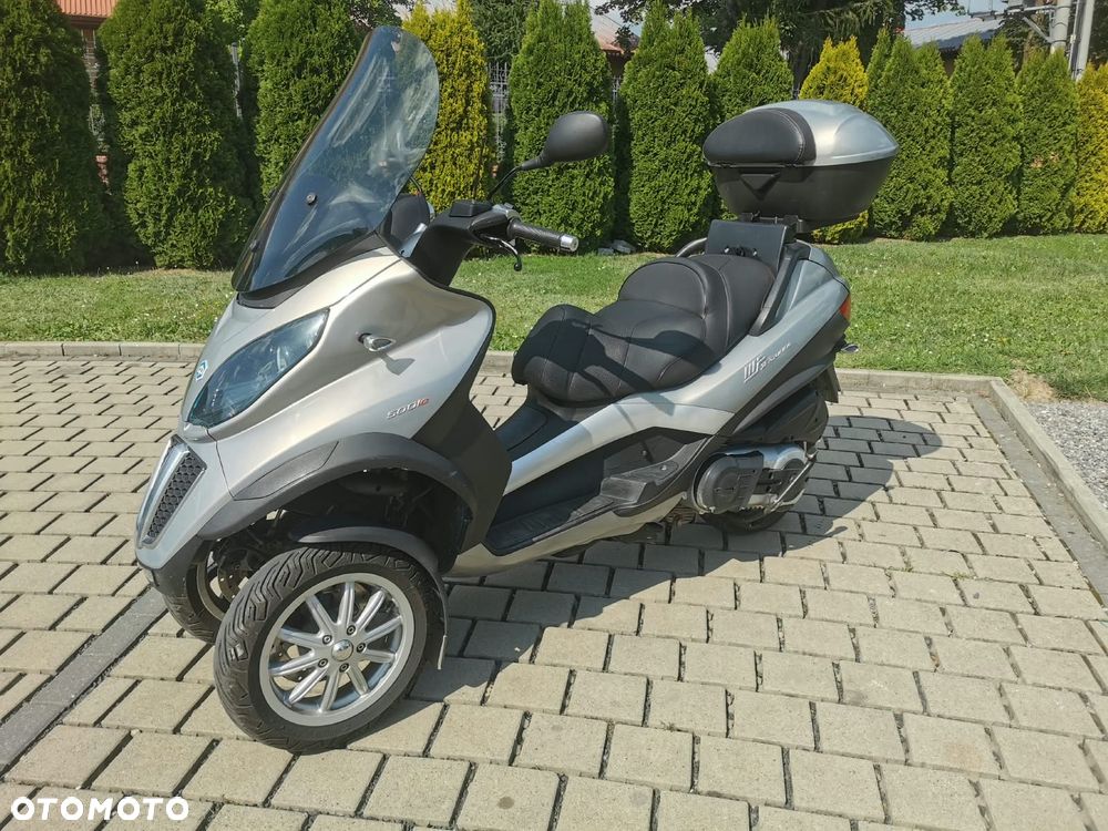 Piaggio MP-3 - 6