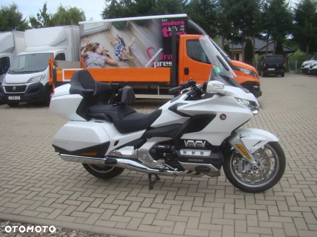 Honda GL - 5