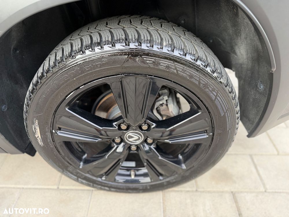 Lexus UX 250h 2.0L HEV 20H- (178 HP) 4X2 CVT Executive - 14
