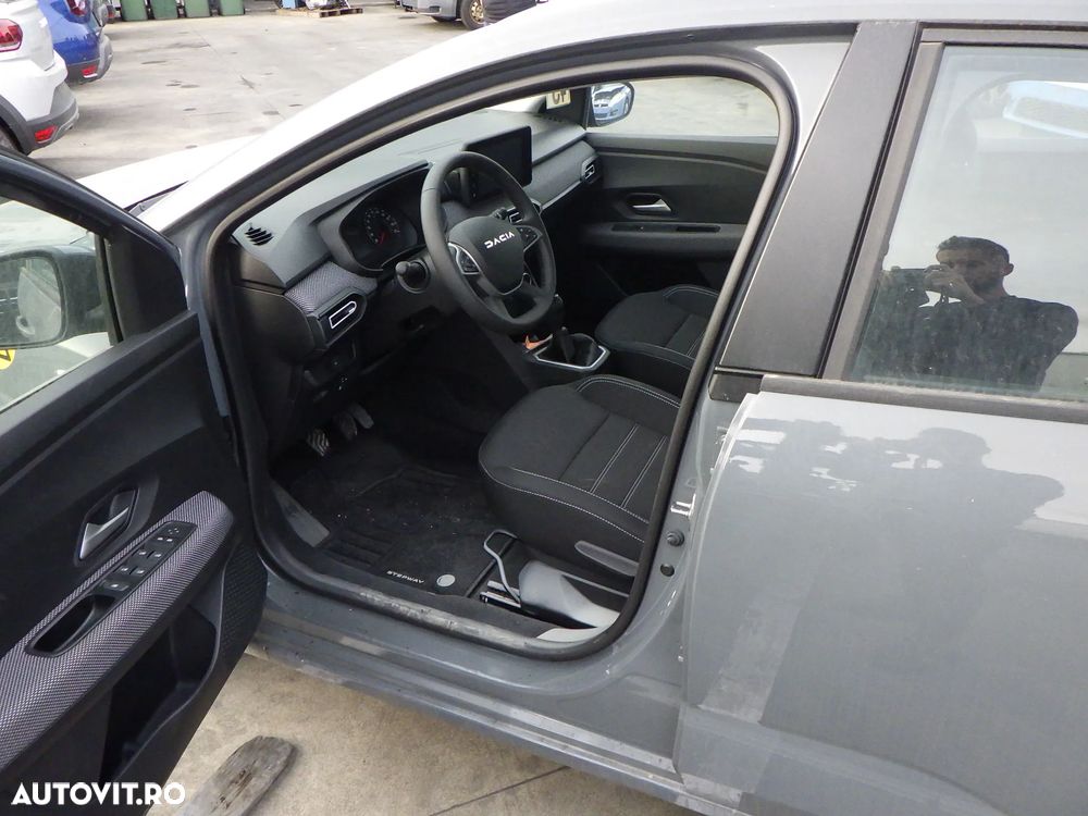 Dezmembrez Dacia Sandero ,1.0 TCE , AN 2023 ,Benzina - 5