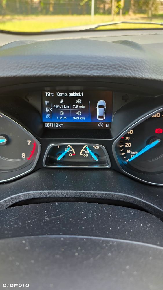 Ford Kuga 1.5 EcoBoost FWD Titanium - 12