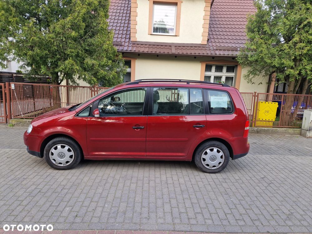 Volkswagen Touran - 2