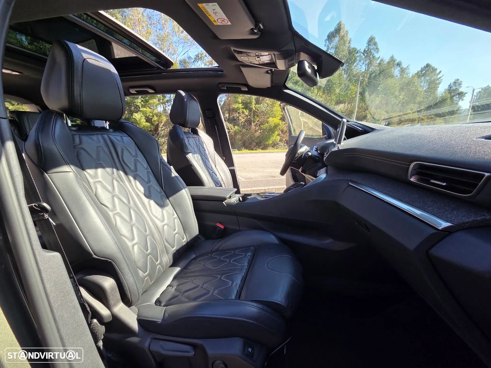 Peugeot 5008 1.5 BlueHDi GT Line EAT8 - 29