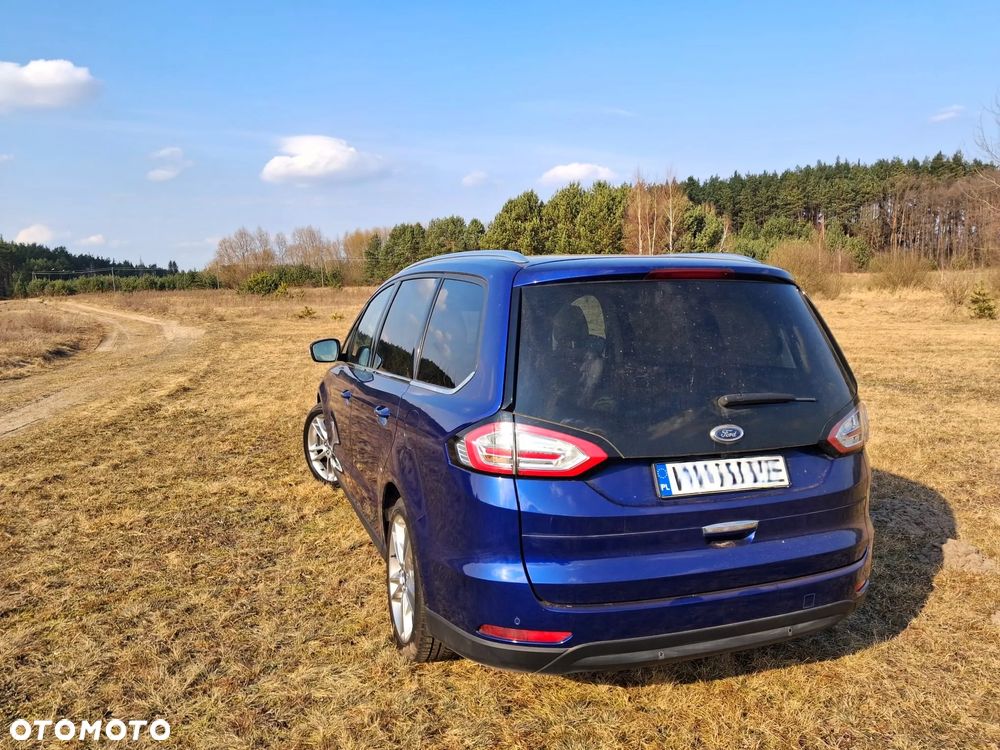 Ford Galaxy 2.0 EcoBoost Titanium - 4