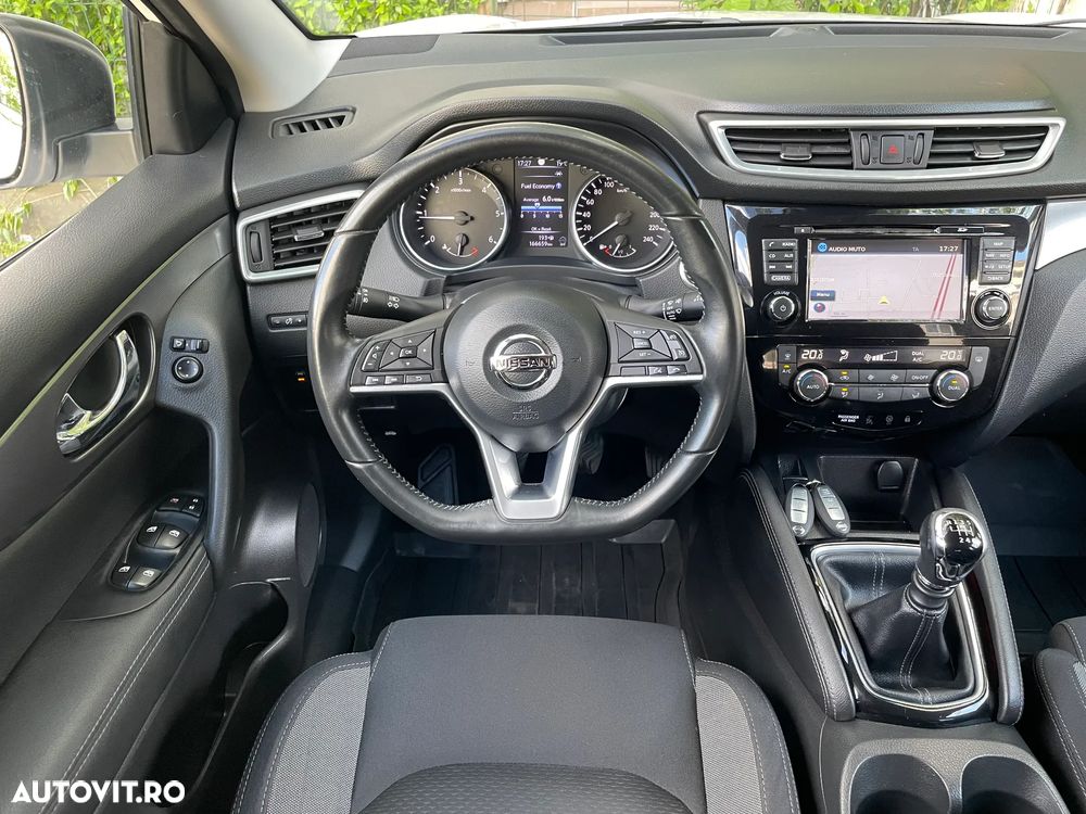 Nissan Qashqai 1.5 DCI TEKNA - 17