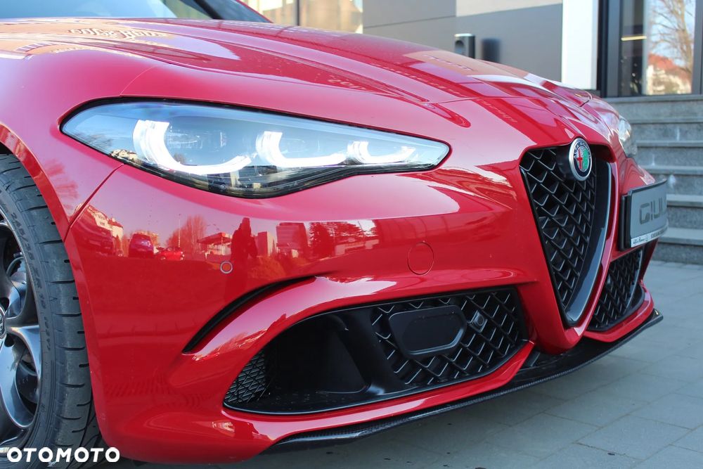 Alfa Romeo Giulia 2.9 Bi Turbo V6 Quadrifoglio - 3