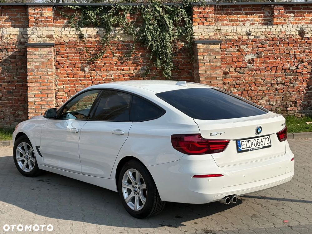 BMW 3GT 320i Advantage sport - 10