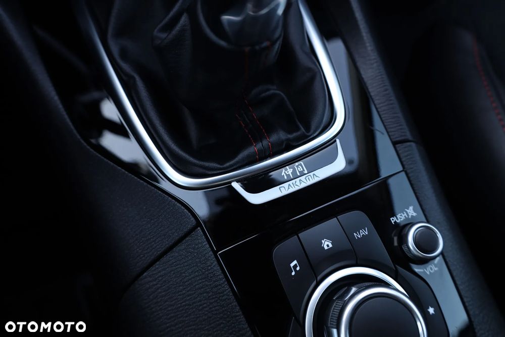 Mazda 3 SKYACTIV-G 120 NAKAMA - 13