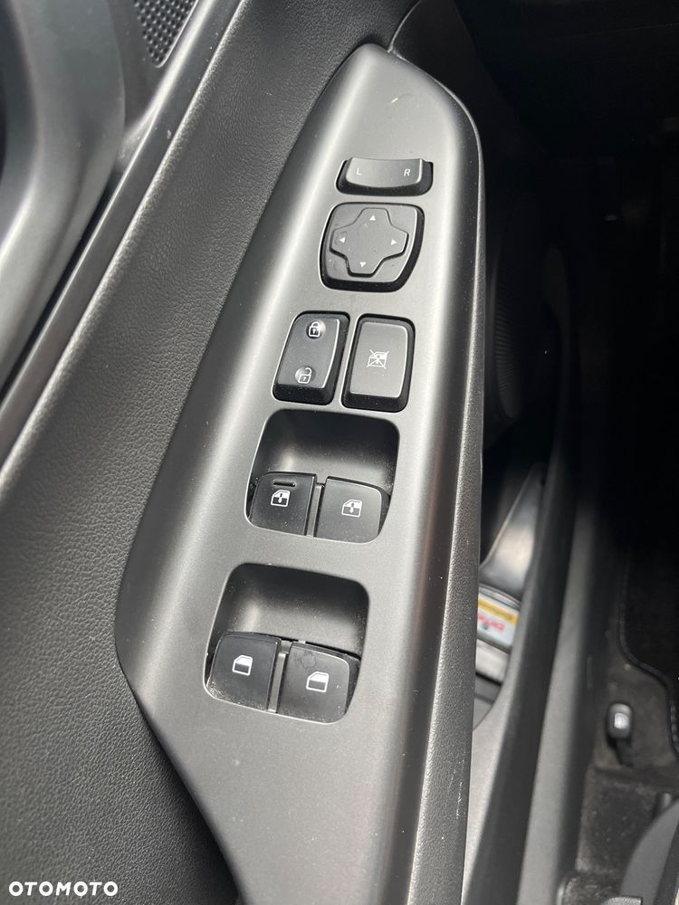 Hyundai Kona 1.6 T-GDI DCT 4WD Style - 13