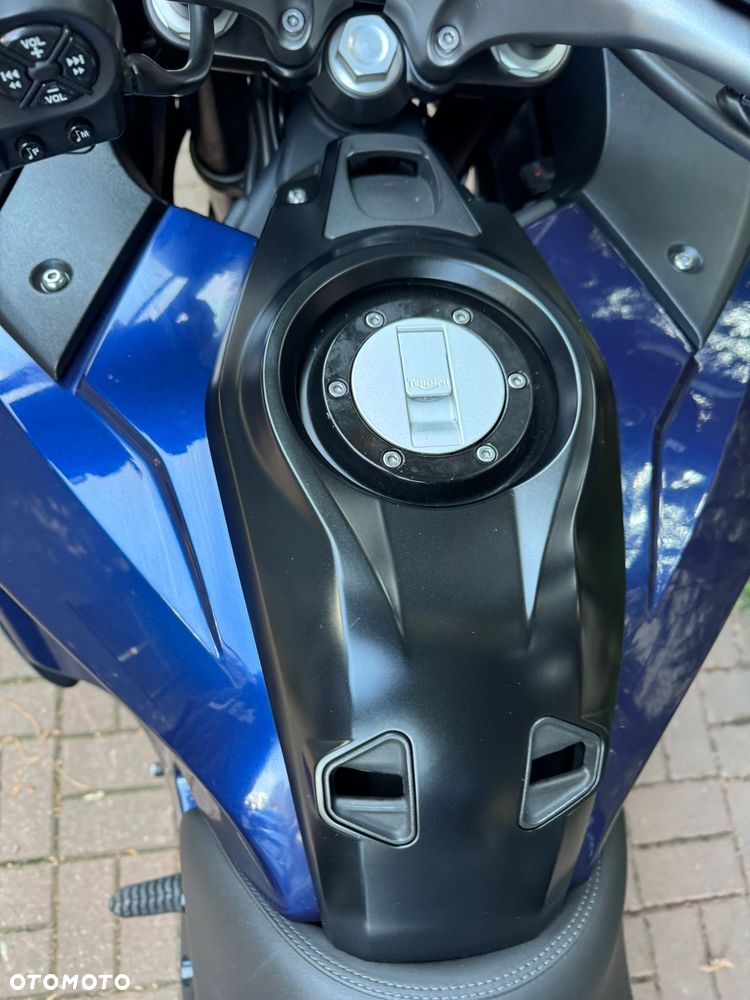 Triumph Trophy - 22