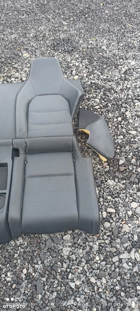 MERCEDES W207 AMG KANAPA TYLNA SKÓRA CZARNA BIAŁA NIĆ - 5