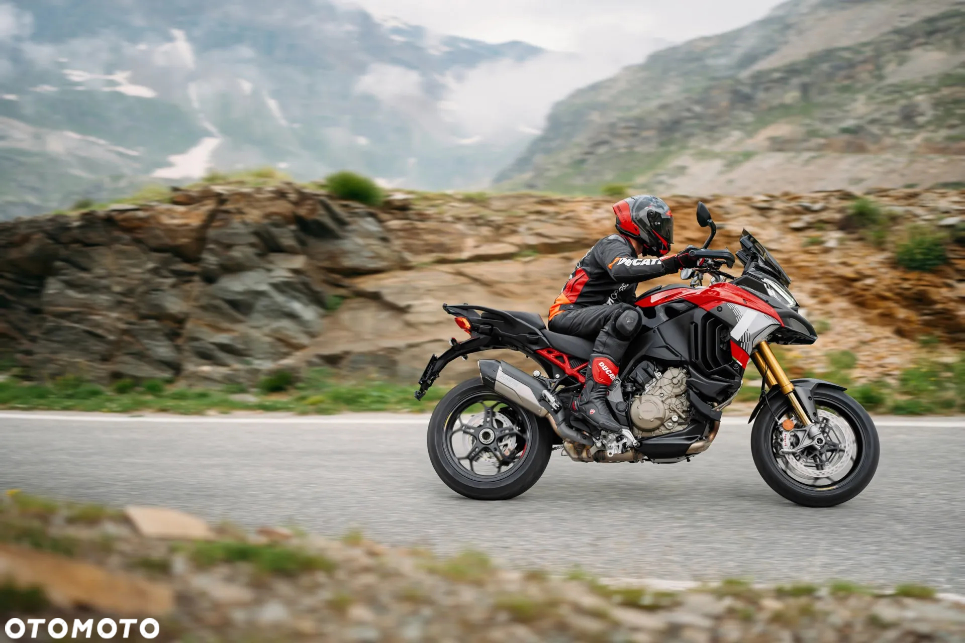 Ducati Multistrada - 12