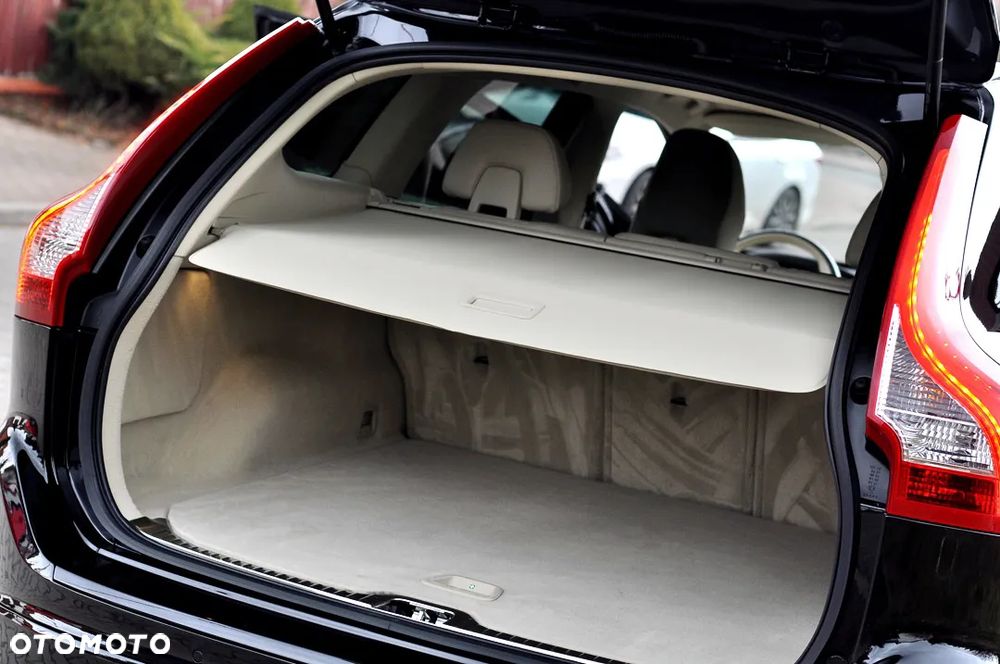 Volvo XC 60 D3 Drive-E Summum - 22