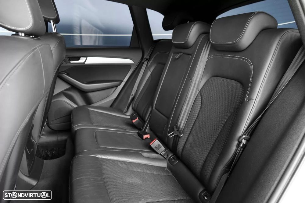 Audi Q5 2.0 TDI quattro S-line S-tronic - 13