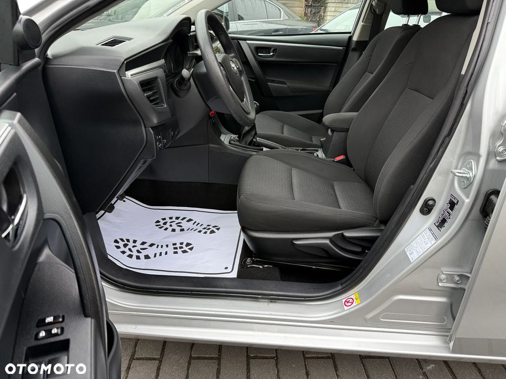 Toyota Corolla 1.33 Active EU6 - 10