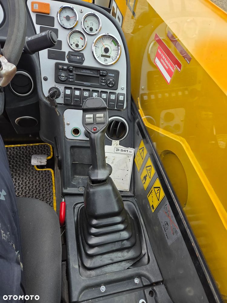 JCB 541-70 - 18