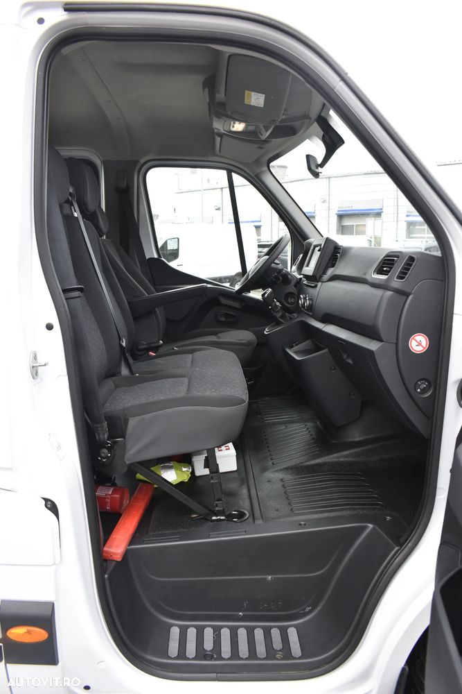 Opel Movano D-Cab+Platforma 7locuri 2.3CDTI 150CP (3,5t) L3H1 FWD S/S - 38