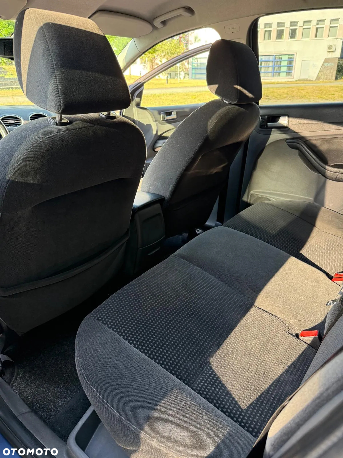 Ford Focus 2.0 16V Ghia - 9
