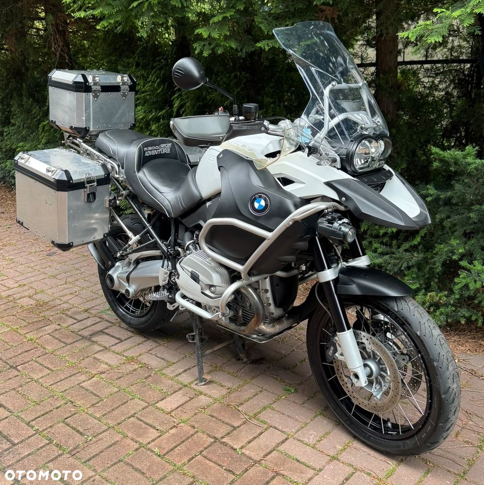 BMW R - 1