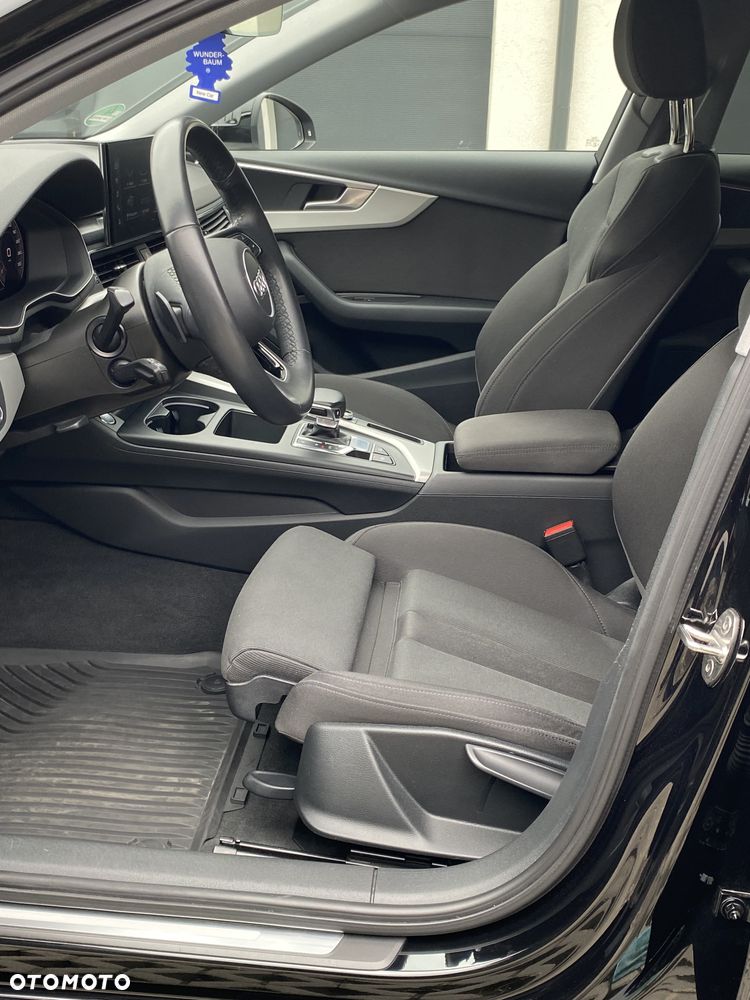 Audi A4 Limousine 35 TFSI mHEV Advanced S tronic - 18