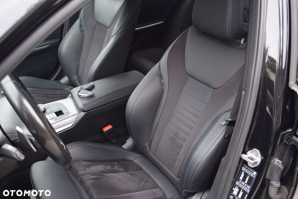 BMW Seria 3 320d xDrive mHEV M Sport sport - 12