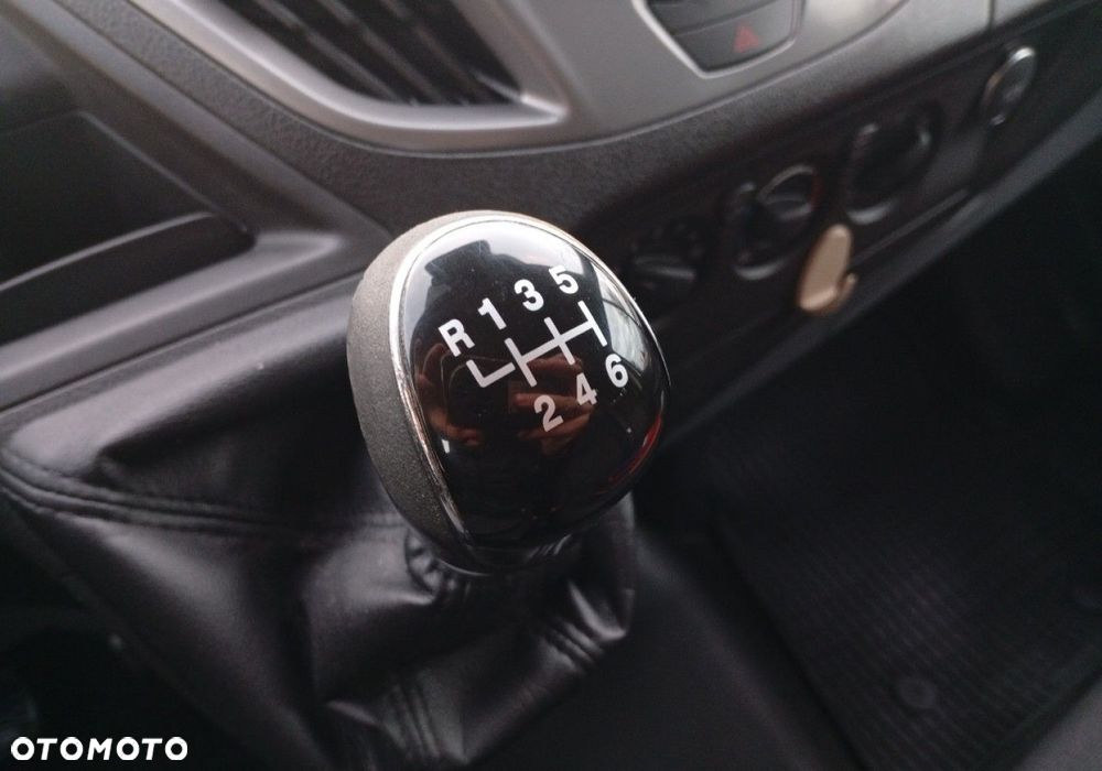 Ford Transit - 27