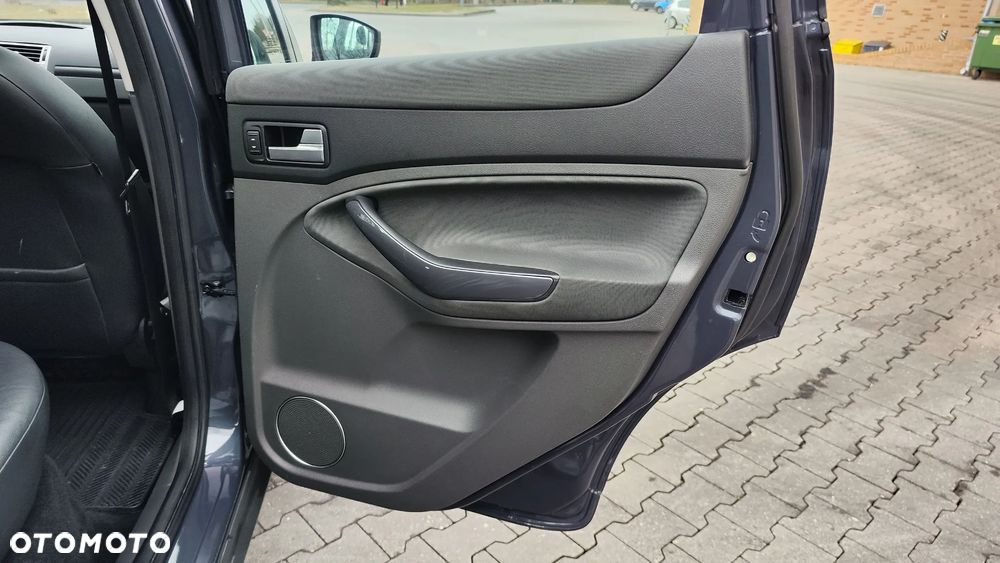 Ford Kuga 2.0 TDCi Titanium - 23