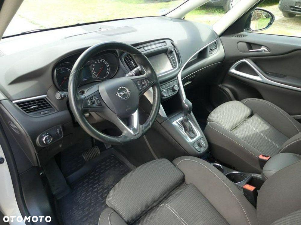 Opel Zafira 2.0 D Automatik Active - 12