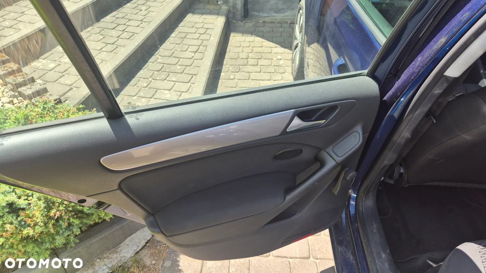 Volkswagen Golf 1.6 Trendline - 13