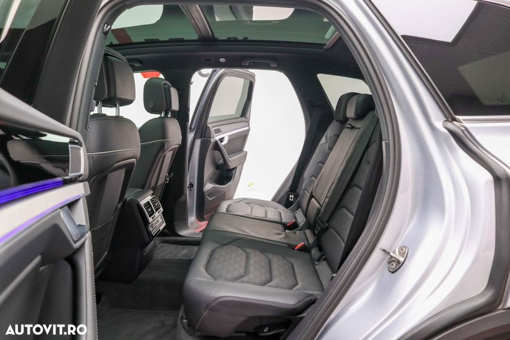 Volkswagen Touareg V6 TSI eHybrid PHEV Elegance - 25