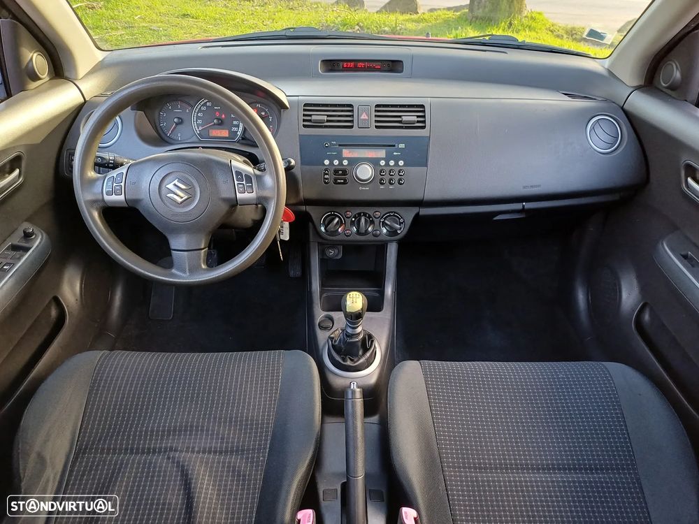 Suzuki Swift 1.3 DDiS GL - 5